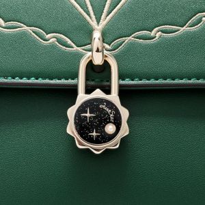 gallery_171513-07_04